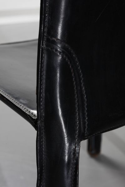 BELLINI MARIO (n. 1935) : Quattro sedie CAB per Cassina  - Asta Asta 364 | DESIGN E ARTI DECORATIVE DEL NOVECENTO - DESIGN (Online) Online - Associazione Nazionale - Case d'Asta italiane