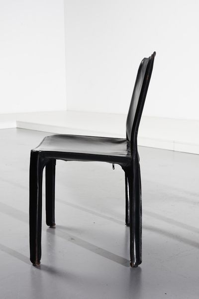 BELLINI MARIO (n. 1935) : Quattro sedie CAB per Cassina  - Asta Asta 364 | DESIGN E ARTI DECORATIVE DEL NOVECENTO - DESIGN (Online) Online - Associazione Nazionale - Case d'Asta italiane