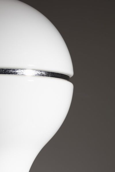 CELADA GIANNI (n. 1935) : Lampada da tavolo Mongolfiera per Fontana Arte  - Asta Asta 364 | DESIGN E ARTI DECORATIVE DEL NOVECENTO - DESIGN (Online) Online - Associazione Nazionale - Case d'Asta italiane