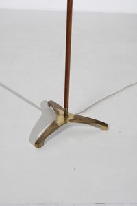 SARFATTI GINO (1912 - 1985) : attribuito. Lampada da terra  - Asta Asta 364 | DESIGN E ARTI DECORATIVE DEL NOVECENTO - DESIGN (Online) Online - Associazione Nazionale - Case d'Asta italiane