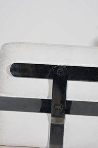 CACCIA DOMINIONI LUIGI (n. 1913) : Divano P11 Fasce Cromate per Azucena  - Asta Asta 364 | DESIGN E ARTI DECORATIVE DEL NOVECENTO - DESIGN (Online) Online - Associazione Nazionale - Case d'Asta italiane