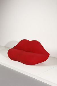 STUDIO 65  (n. 1965) : Divano Bocca per Gufram  - Asta Asta 364 | DESIGN E ARTI DECORATIVE DEL NOVECENTO - DESIGN (Online) Online - Associazione Nazionale - Case d'Asta italiane