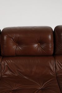 PIAZZESI ADRIANO : attribuito.Divano  - Asta Asta 364 | DESIGN E ARTI DECORATIVE DEL NOVECENTO - DESIGN (Online) Online - Associazione Nazionale - Case d'Asta italiane