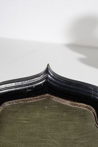 MANIFATTURA ITALIANA : Coppia di poltrone in stile neogotico  - Asta Asta 364 | DESIGN E ARTI DECORATIVE DEL NOVECENTO - DESIGN (Online) Online - Associazione Nazionale - Case d'Asta italiane