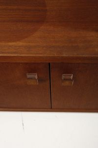 TAPIOVAARA ILMARI (1914 - 1999) : Libreria  - Asta Asta 364 | DESIGN E ARTI DECORATIVE DEL NOVECENTO - DESIGN (Online) Online - Associazione Nazionale - Case d'Asta italiane