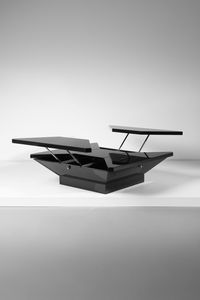 COCCHIA FABRIZIO : Tavolino da salotto Coclea per Sormani  - Asta Asta 364 | DESIGN E ARTI DECORATIVE DEL NOVECENTO - DESIGN (Online) Online - Associazione Nazionale - Case d'Asta italiane