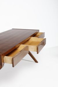 PONTI GIO (1891 - 1979) : attribuito. Scrivania  - Asta Asta 364 | DESIGN E ARTI DECORATIVE DEL NOVECENTO - DESIGN (Online) Online - Associazione Nazionale - Case d'Asta italiane