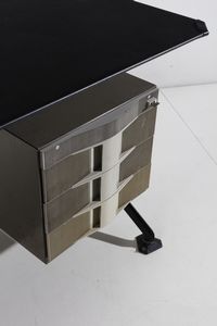 GRUPPO BBPR (n. 1932) : Scrivania Arco per Olivetti Synthesis  - Asta Asta 364 | DESIGN E ARTI DECORATIVE DEL NOVECENTO - DESIGN (Online) Online - Associazione Nazionale - Case d'Asta italiane