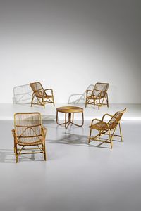 MANIFATTURA ITALIANA - Quattro sedie e un tavolino