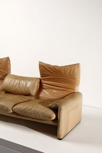 MAGISTRETTI VICO (1920 - 2006) : Divano Maralunga per Cassina  - Asta Asta 364 | DESIGN E ARTI DECORATIVE DEL NOVECENTO - DESIGN (Online) Online - Associazione Nazionale - Case d'Asta italiane