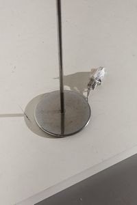 REGGIANI ILLUMINAZIONE : Lampada da terra Giunone per Artemide  - Asta Asta 364 | DESIGN E ARTI DECORATIVE DEL NOVECENTO - DESIGN (Online) Online - Associazione Nazionale - Case d'Asta italiane