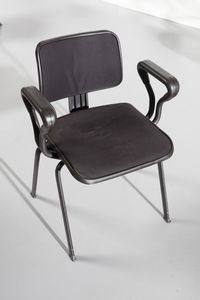 SOTTSASS ETTORE (1917 - 2007) : Nove sedie da ufficio Edys per Olivetti Synthesis  - Asta Asta 364 | DESIGN E ARTI DECORATIVE DEL NOVECENTO - DESIGN (Online) Online - Associazione Nazionale - Case d'Asta italiane