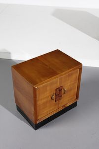 MANIFATTURA ITALIANA : Coppia di comodini  - Asta Asta 364 | DESIGN E ARTI DECORATIVE DEL NOVECENTO - DESIGN (Online) Online - Associazione Nazionale - Case d'Asta italiane