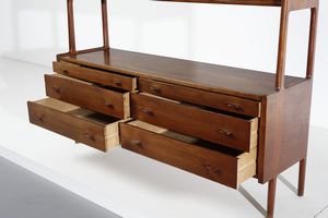 WEGNER HANS JORGEN (1914 - 2007) : Mobile con alzata da soggiorno RY24 per RY Mobbler  - Asta Asta 364 | DESIGN E ARTI DECORATIVE DEL NOVECENTO - DESIGN (Online) Online - Associazione Nazionale - Case d'Asta italiane
