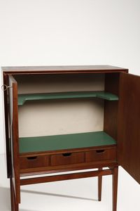 KJERSGAARD AKSEL : attribuito. Mobile bar  - Asta Asta 364 | DESIGN E ARTI DECORATIVE DEL NOVECENTO - DESIGN (Online) Online - Associazione Nazionale - Case d'Asta italiane