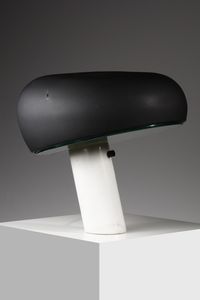 CASTIGLIONI ACHILLE (1918 -2002) & PIERGIACOMO (1913 - 1968) - Lampada da tavolo Snoopy per Flos