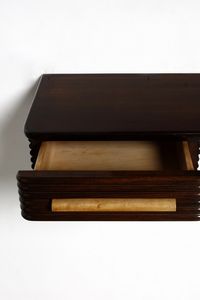 BORSANI OSVALDO (1911 - 1985) : Consolle con specchiera  - Asta Asta 364 | DESIGN E ARTI DECORATIVE DEL NOVECENTO - DESIGN (Online) Online - Associazione Nazionale - Case d'Asta italiane