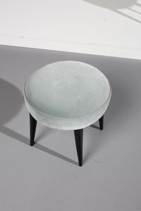 PONTI GIO (1891 - 1979) : nello stile di. Coppia di sgabelli  - Asta Asta 364 | DESIGN E ARTI DECORATIVE DEL NOVECENTO - DESIGN (Online) Online - Associazione Nazionale - Case d'Asta italiane