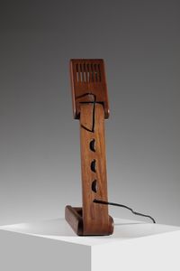 BECHERONI ELVIO (1934 - 2000) : attribuito. Lampada da tavolo  - Asta Asta 364 | DESIGN E ARTI DECORATIVE DEL NOVECENTO - DESIGN (Online) Online - Associazione Nazionale - Case d'Asta italiane