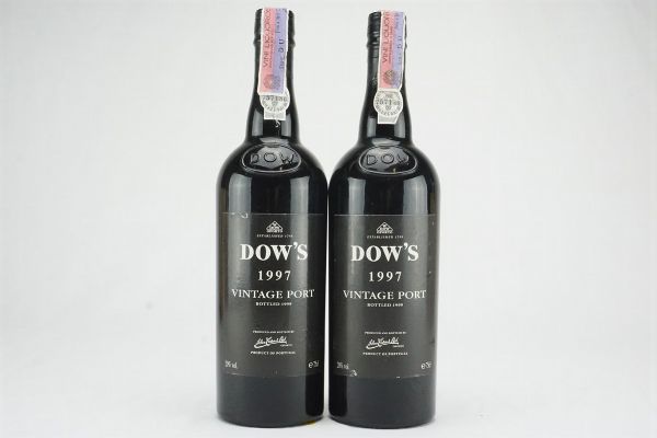 Vintage Port Dow 1997  - Asta Summer Spirits | Rhum, Whisky e Distillati da Collezione - Associazione Nazionale - Case d'Asta italiane