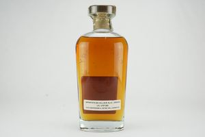 Glen Grant 1990  - Asta Summer Spirits | Rhum, Whisky e Distillati da Collezione - Associazione Nazionale - Case d'Asta italiane