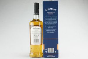Bowmore  - Asta Summer Spirits | Rhum, Whisky e Distillati da Collezione - Associazione Nazionale - Case d'Asta italiane