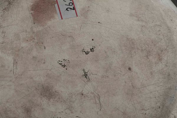 Paiola. Argento fuso, sbalzato e cesellato. Torino seconda met del XVIII secolo. Contrassaggiatore Giuseppe Vernoni (marchi consunti di difficile lettura)  - Asta Argenti antichi  - Associazione Nazionale - Case d'Asta italiane