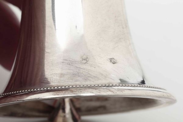 Campanello. Argento fuso, tornito e cesellato. Roma XIX secolo, maestro argentiere Pietro Paolo Spagna (1817-1861)  - Asta Argenti antichi  - Associazione Nazionale - Case d'Asta italiane