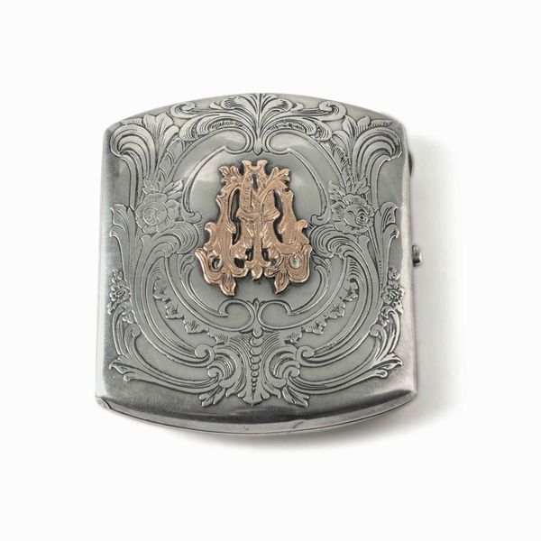 Portasigarette. Argento e oro basso titolo con monogramma. Gorham, USA, XX secolo  - Asta Argenti antichi  - Associazione Nazionale - Case d'Asta italiane