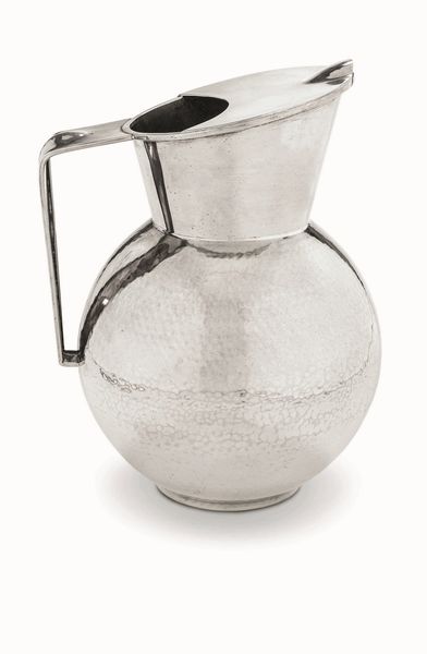 Brocca in argento. Argentiere Eugenio Stancapiano, Palermo seconda met del XX secolo  - Asta Argenti antichi  - Associazione Nazionale - Case d'Asta italiane