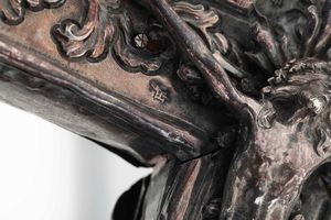 Importante croce processionale. Argento fuso, sbalzato e cesellato. Genova, marchio della Torretta per l'anno (1)779  - Asta Argenti antichi  - Associazione Nazionale - Case d'Asta italiane