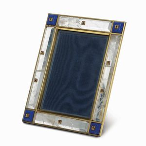 Cornice. Bronzo, cristallo di Rocca, lapislazzulo e ametista. Manifattura italiana del XX secolo  - Asta Argenti antichi  - Associazione Nazionale - Case d'Asta italiane