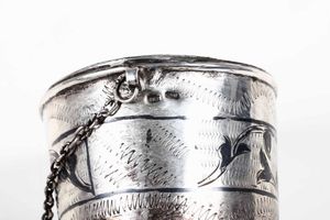 Insieme di otto corni potori Corno animale e finimenti in argento sagomato e cesellato  - Asta Argenti antichi  - Associazione Nazionale - Case d'Asta italiane