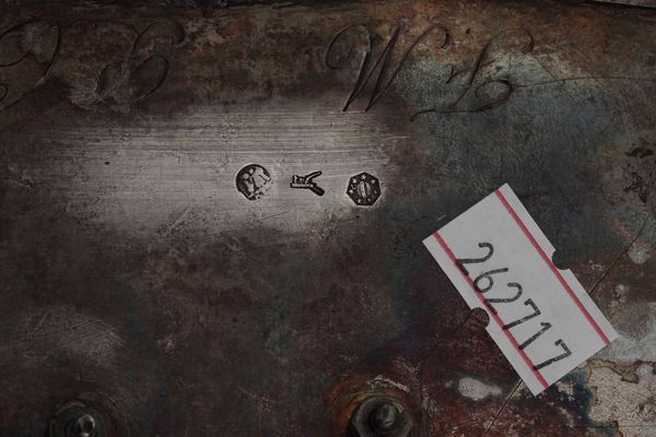 Oliera. Argento fuso, traforato e cesellato. Argenteria milanese del XIX secolo, bottega all�insegna dell��Angelo custode�  - Asta Argenti del XX secolo - Associazione Nazionale - Case d'Asta italiane