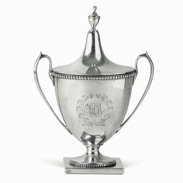 Zuccheriera. Argento 925 fuso, sbalzato e inciso. Gorham, USA XIX-XX secolo  - Asta Argenti del XX secolo - Associazione Nazionale - Case d'Asta italiane