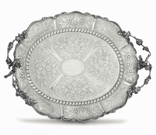 Vassoio. Argento fuso e sagomato. Argenteria italiana del XX secolo, argentiere Mario Poli, Milano  - Asta Argenti del XX secolo - Associazione Nazionale - Case d'Asta italiane