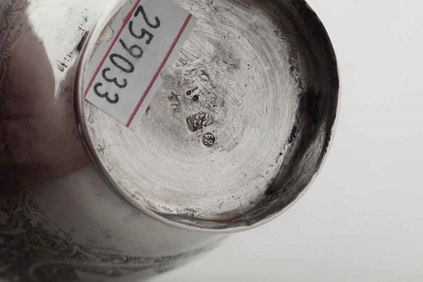 Bicchiere per il Kiddush. Argento sbalzato e cesellato. Russia, Persia XIX secolo  - Asta Argenti del XX secolo - Associazione Nazionale - Case d'Asta italiane