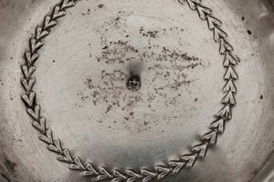 Sei sottobicchieri e un sottobottiglia. Argento sbalzato, traforato e cesellato. Novara primo quarto del XIX secolo. Argentiere Pasquale Scavini  - Asta Argenti del XX secolo - Associazione Nazionale - Case d'Asta italiane