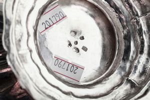 Caffettiera in argento fuso, sbalzato e cesellato. Bologna 1775-1780, argentiere Camillo Canali, saggiatore Ubaldo Sconzini  - Asta Argenti del XX secolo - Associazione Nazionale - Case d'Asta italiane