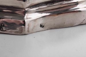 Coppia di doppieri Argento fuso, sbalzato e cesellato Roma 1795 - 1799 marchio dell�argentiere consunto di difficile lettura  - Asta Argenti del XX secolo - Associazione Nazionale - Case d'Asta italiane