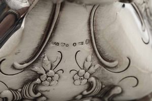 Coppia di candelieri. Argento fuso e sagomato. Svezia met� del XX secolo  - Asta Argenti del XX secolo - Associazione Nazionale - Case d'Asta italiane