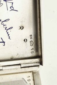 Porta sigarette. Argento fuso, sagomato e inciso. Oreficeria tedesca della prima met� del XX secolo  - Asta Argenti del XX secolo - Associazione Nazionale - Case d'Asta italiane
