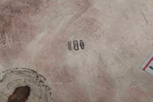 Porta bottiglie. Argento fuso, sagomato e cesellato. Argenteria milanese del XX secolo, argentiere Ilario Pradella per G.O.R.I. San Remo  - Asta Argenti del XX secolo - Associazione Nazionale - Case d'Asta italiane