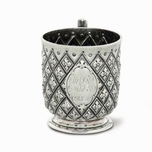 Boccale. Argento fuso, sbalzato e cesellato. Londra 1866, argentiere E.I.B (non identificato)  - Asta Argenti del XX secolo - Associazione Nazionale - Case d'Asta italiane