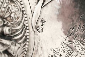 Coppia biansata. Argento fuso, sbalzato e cesellato. Germania, Hanau, XIX-XX secolo  - Asta Argenti del XX secolo - Associazione Nazionale - Case d'Asta italiane