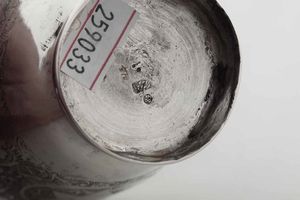 Bicchiere per il Kiddush. Argento sbalzato e cesellato. Russia, Persia XIX secolo  - Asta Argenti del XX secolo - Associazione Nazionale - Case d'Asta italiane