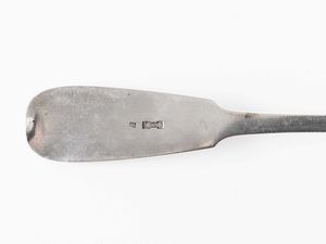Mestolo. Argento fuso e sbalzato. Russia fine XIX secolo, marchio della citt� di Mosca per l�anno 1891  - Asta Argenti del XX secolo - Associazione Nazionale - Case d'Asta italiane