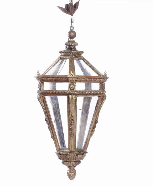 Lanterna in legno intagliato e dorato, XIX secolo  - Asta Dimore italiane  - Associazione Nazionale - Case d'Asta italiane