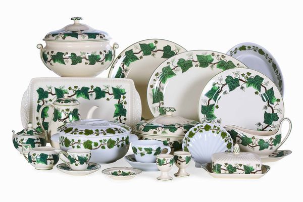 Servizio composito.<BR>XX secolo  - Asta Dimore italiane  - Associazione Nazionale - Case d'Asta italiane