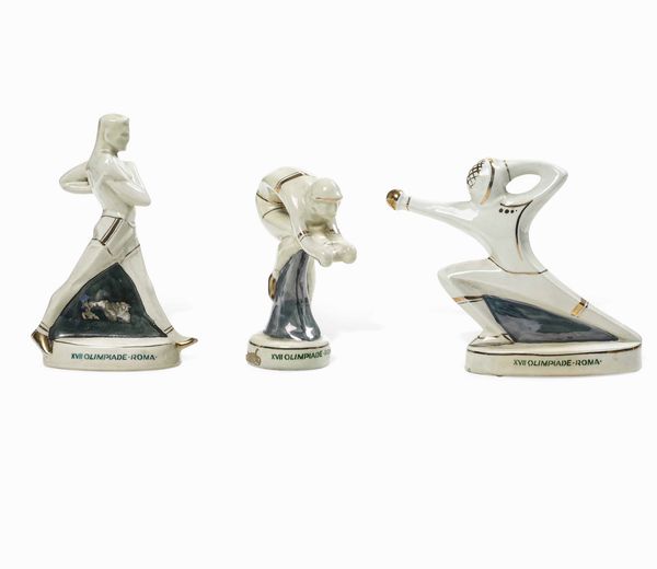 Tre figure in porcellana eseguite per le XVII Olimpiadi di Roma. Pescara, XX secolo  - Asta Dimore italiane  - Associazione Nazionale - Case d'Asta italiane